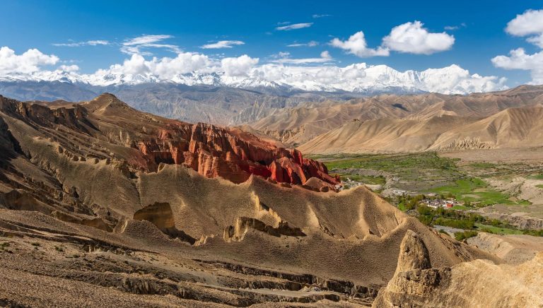 Mustang: Discover Nepal’s Dramatic Mountain Desert